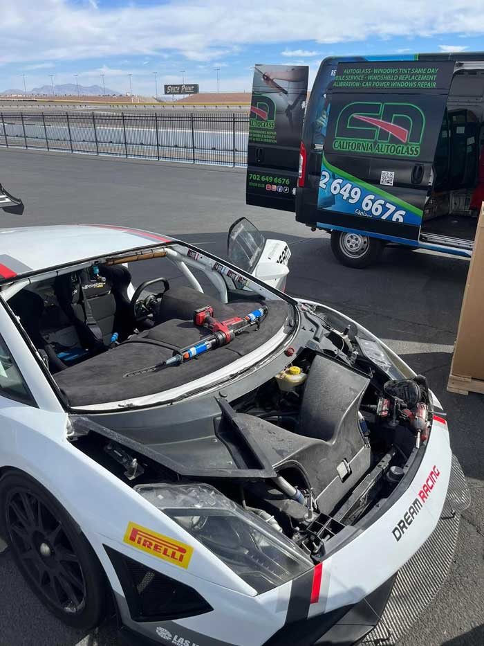 Mobile auto glass service van with windshield tools