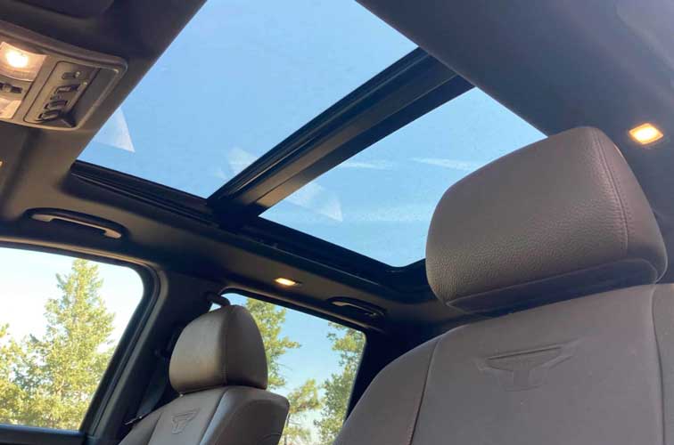 Nissan Titan Sunroof Repairs