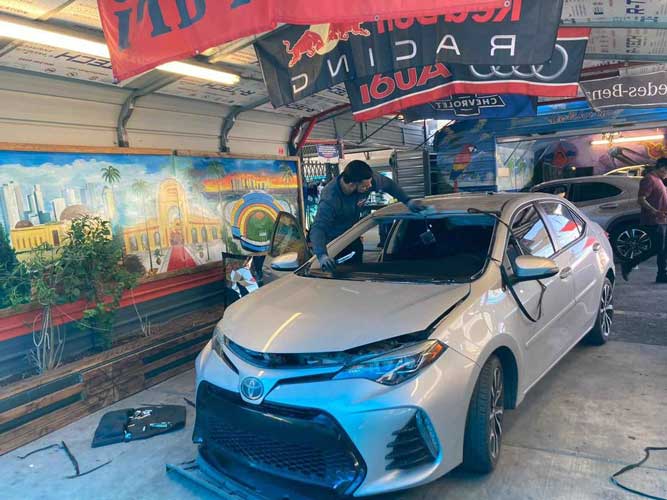 Reparación de ventanilla de autos