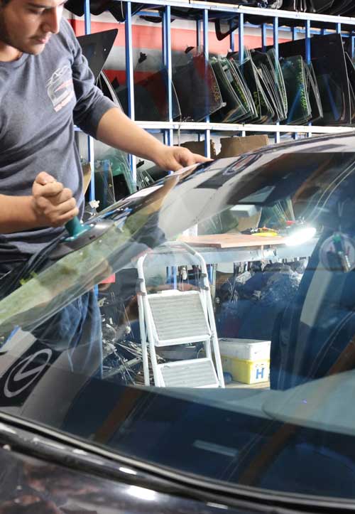 Why Windshield Replacement Is Essential for Your Safety on Las Vegas Roads